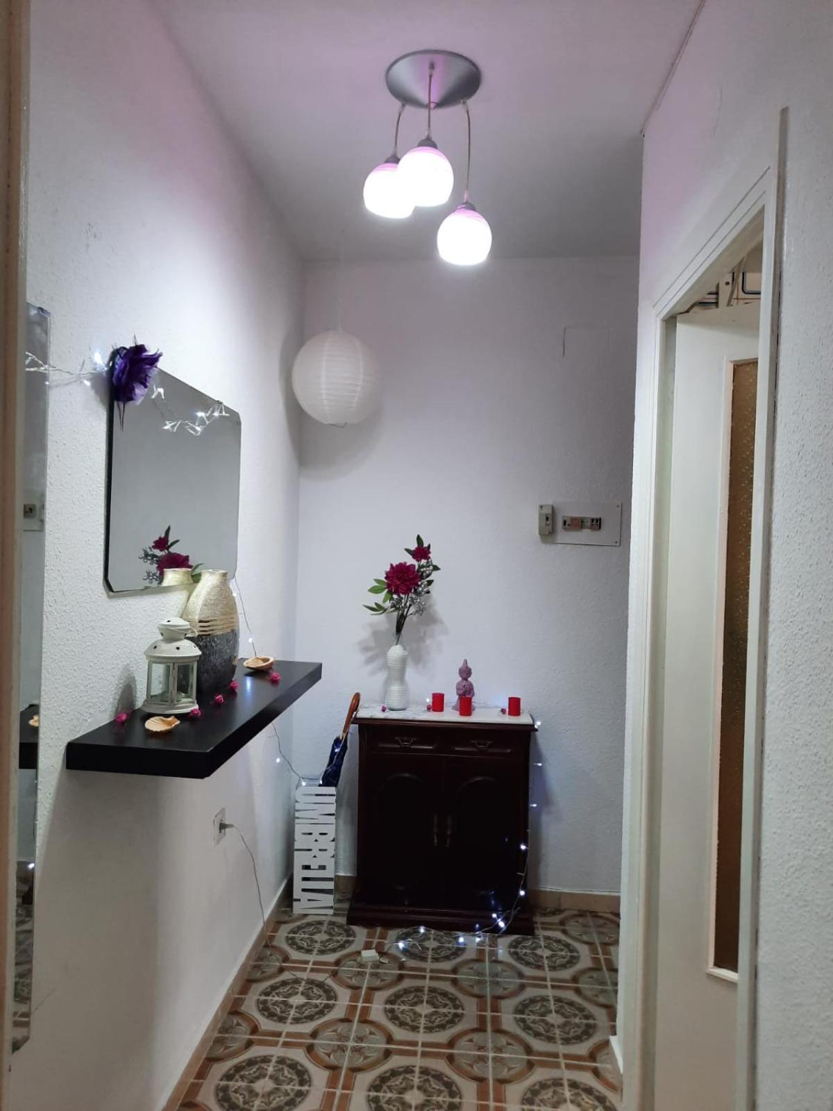 Habitaciones En Mi Piso Del Centro De Huelva Luaran gambar